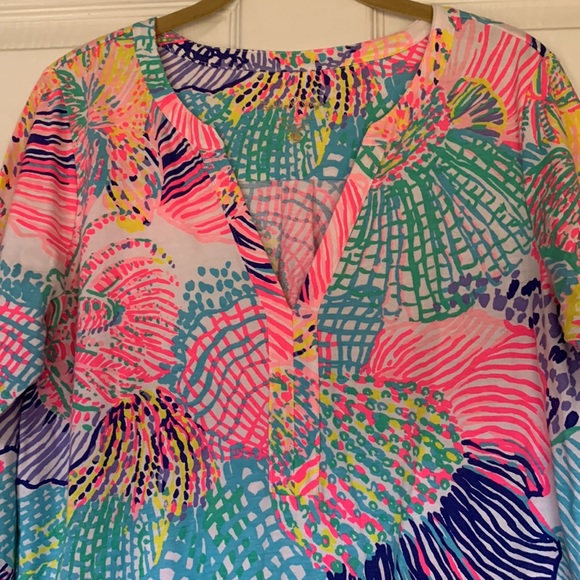 Lilly Pulitzer 3/4 sleeve short dress v neck - Picture 2 of 5